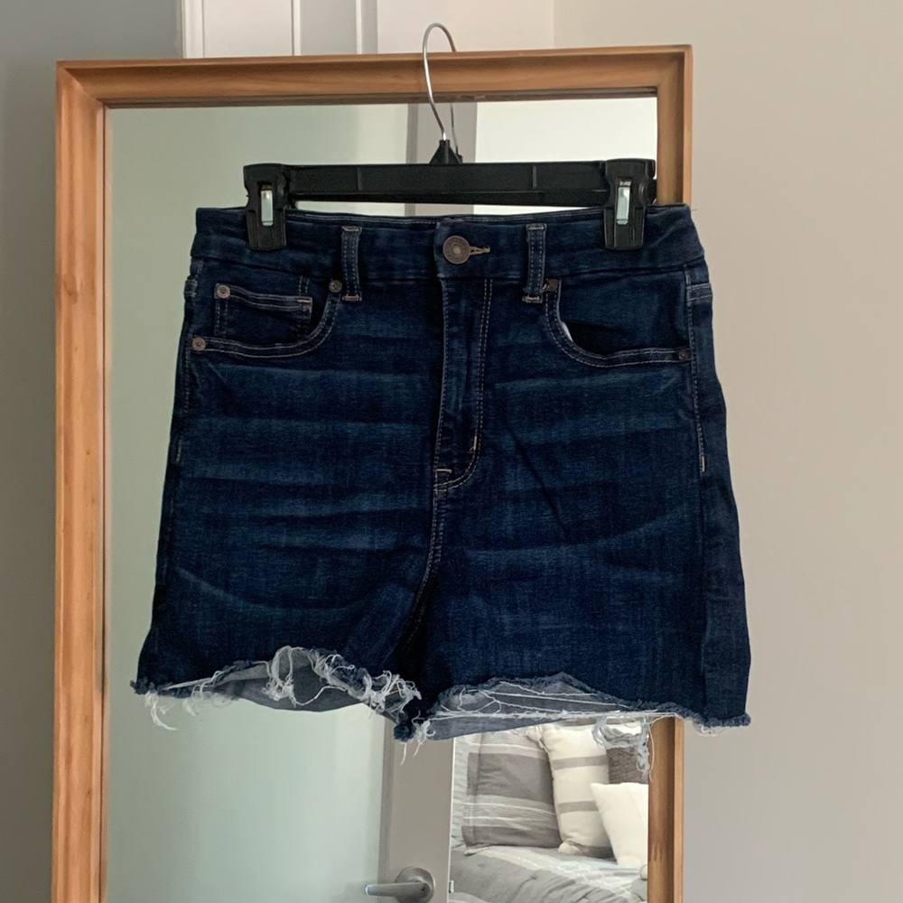American Eagle Curvy High-Rise Shortie